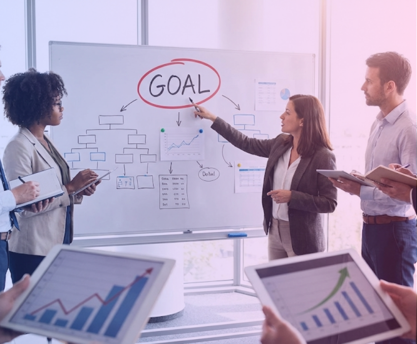 Goal-Oriented Growth Strategy Startup consultant leading goal-oriented strategy planning for startup growth